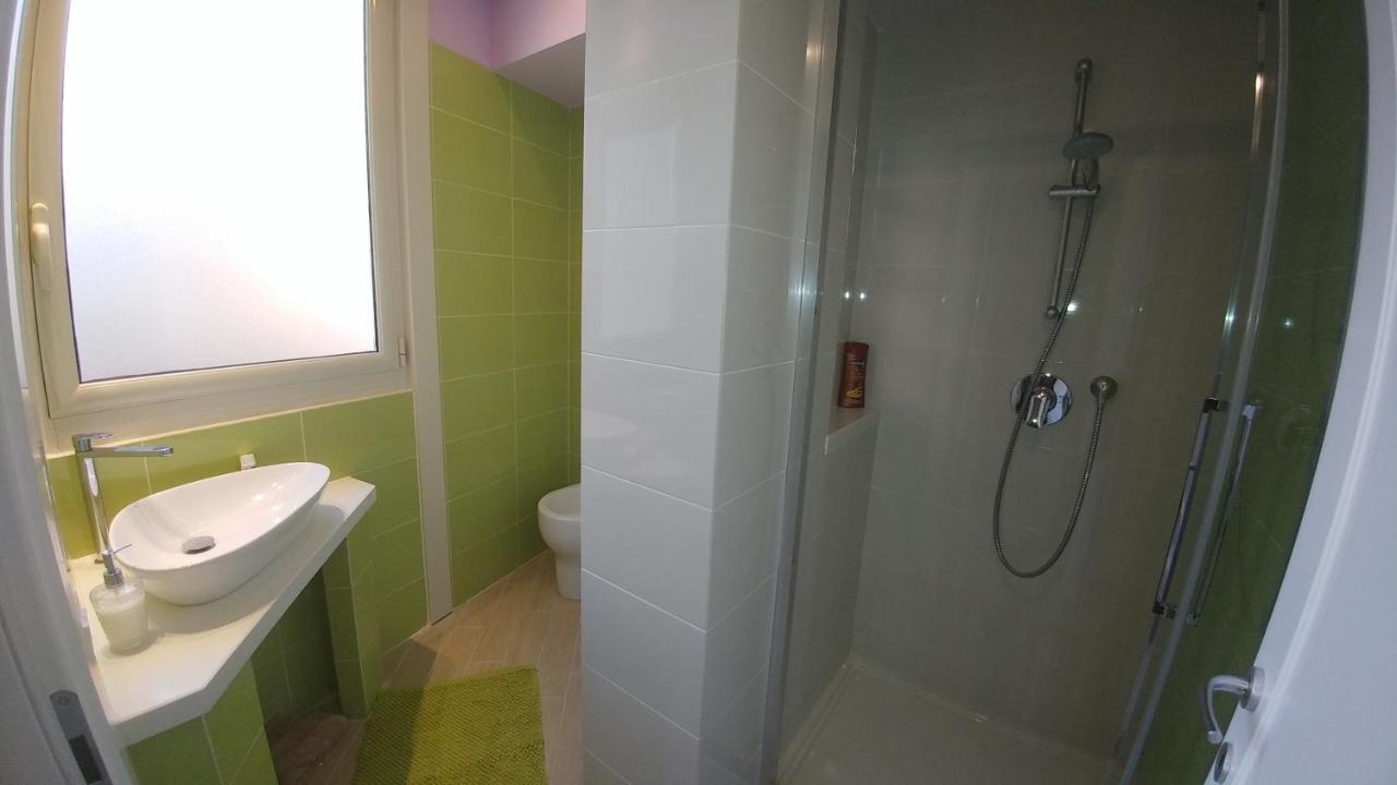 ホテル Kosie - Il Comfort Di Stile Con 2 Bagni パレルモ エクステリア 写真